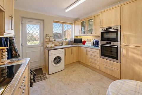2 bedroom detached bungalow for sale, Chestnut Drive, Herne Bay, CT6 7PU