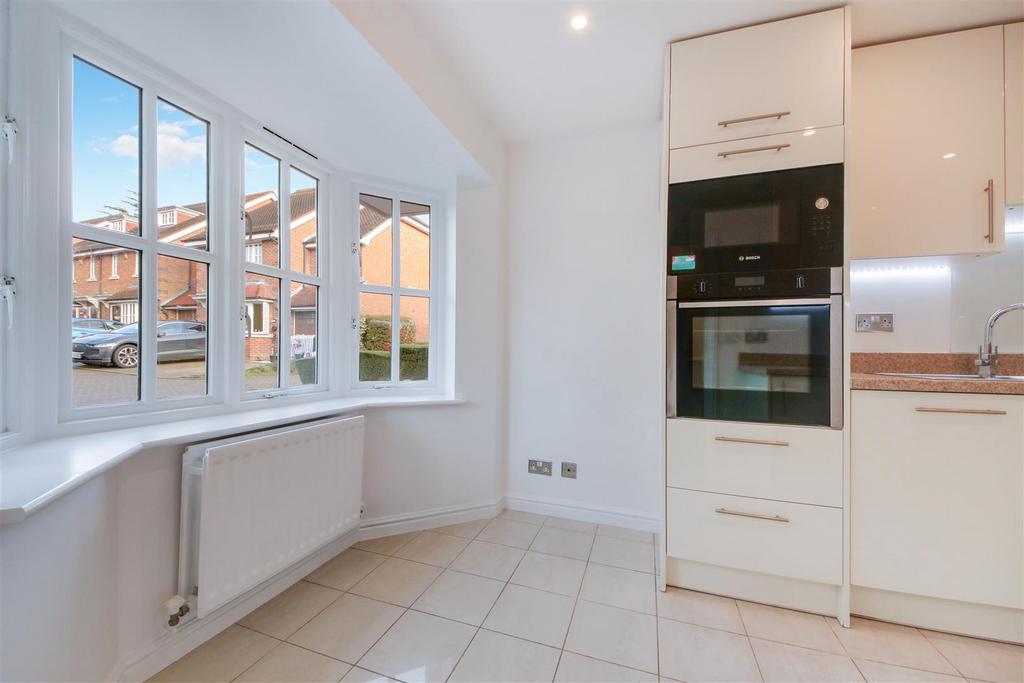 Kitchen Breakfast Room.jpg