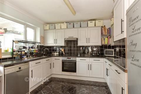 4 bedroom chalet for sale, Parish Road, Sheerness ME12