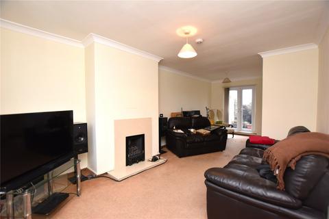 2 bedroom end of terrace house for sale, Hawthorn Drive, Yeadon, Leeds, West Yorkshire