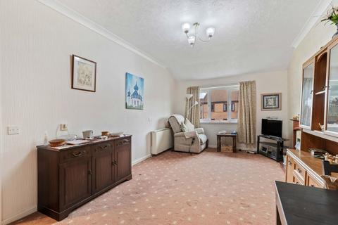 undefined, Oulton Court, Grappenhall, WA4