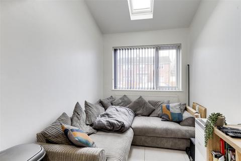 3 bedroom property for sale, Lodge Farm Lane, Nottingham NG5