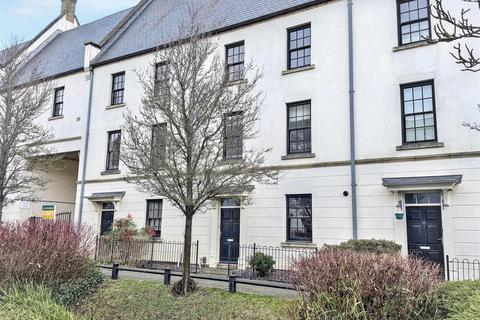 undefined, Black Cat Drive, Northampton NN5