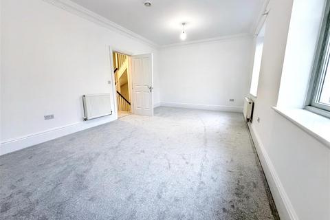 undefined, Black Cat Drive, Northampton NN5