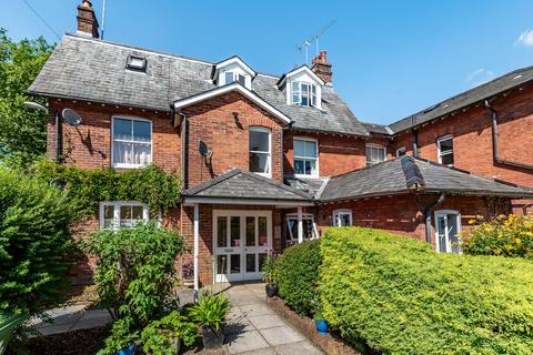 undefined, North Walls, Benson Court, SO23