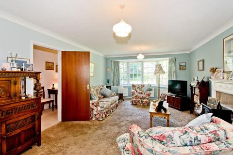 4 bedroom detached house for sale, Eridge Drive, Crowborough