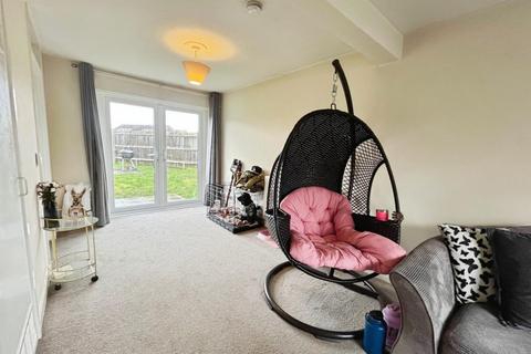 2 bedroom end of terrace house for sale, Apple Close, Brandon IP27