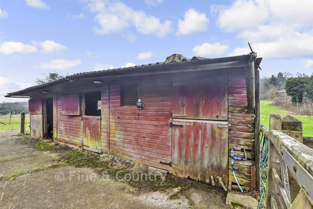 Workshop/Outbuildings
