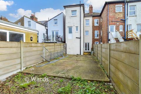 4 bedroom ground floor maisonette for sale, Broomfield Road, Cheriton, Folkestone, Kent