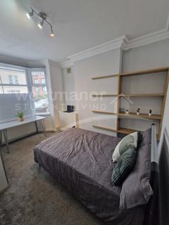 4 bedroom end of terrace house to rent, Roman Street, Leicester LE3