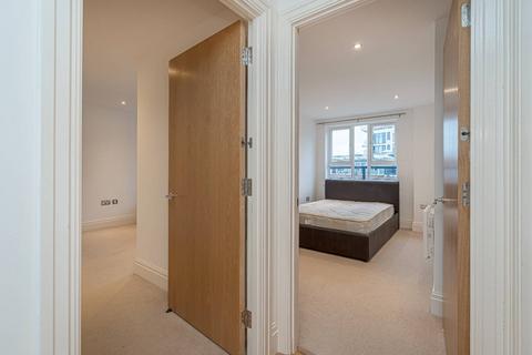 2 bedroom flat for sale, Seven Kings Way, Kingston upon Thames KT2