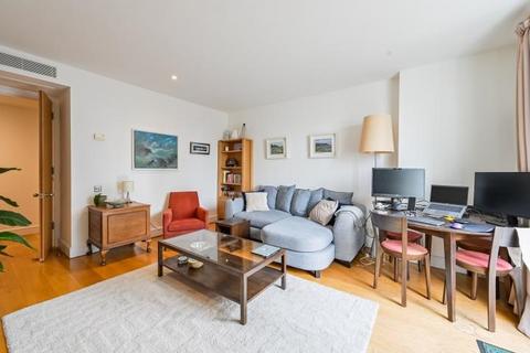 2 bedroom flat for sale, Berkeley Tower, 48 Westferry Circus, London, E14