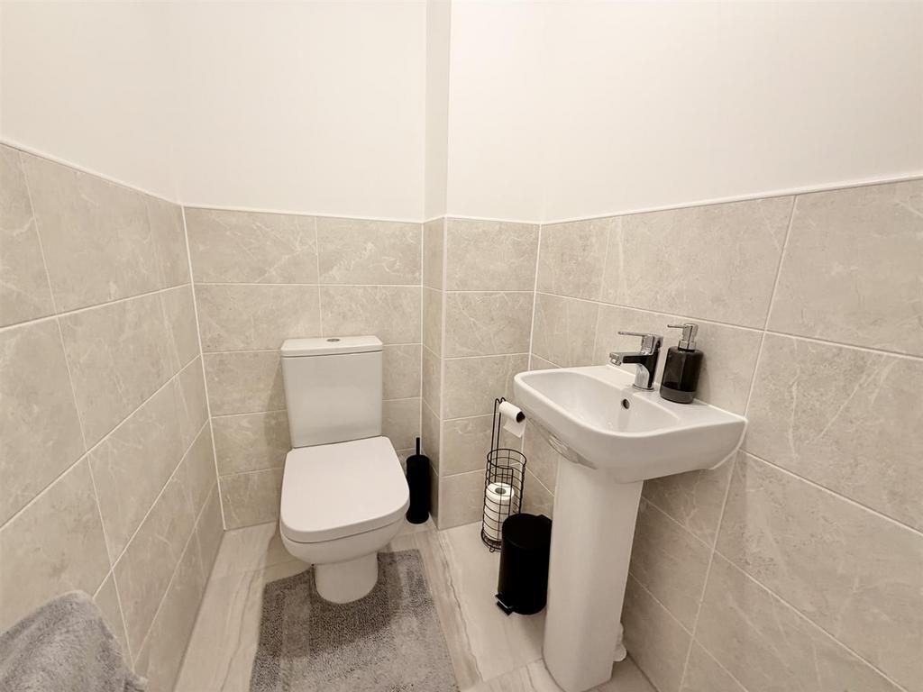 Wc.jpeg