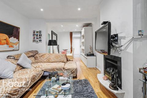 2 bedroom terraced house for sale, Moffat Road, Thornton Heath