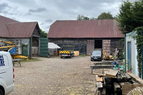 Workshop & retail space to rent - Manor Farm, Stanford Dingley, Reading, Berkshire