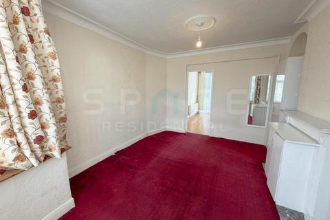 3 bedroom semi-detached house for sale, 3 bedroom Semi in Edgware with Huge Potential