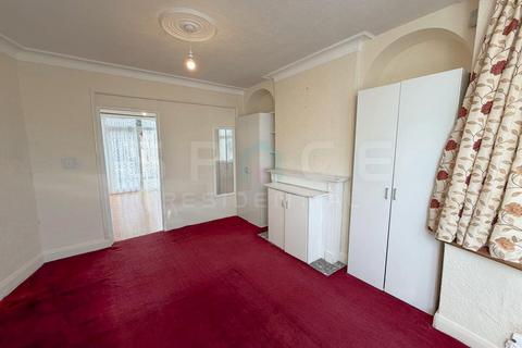 3 bedroom semi-detached house for sale, 3 bedroom Semi in Edgware with Huge Potential