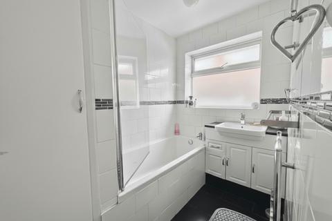 2 bedroom detached bungalow for sale, Malines Avenue, Peacehaven, BN10 7RW