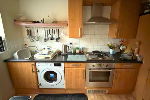 2 bedroom apartment for sale, Moorcroft, Ossett WF5