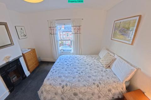 3 bedroom terraced house for sale, Elgar Road, Reading, RG2
