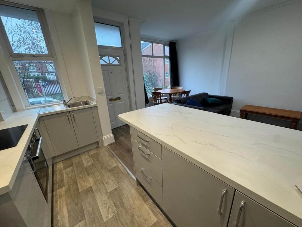 Kitchen (3)