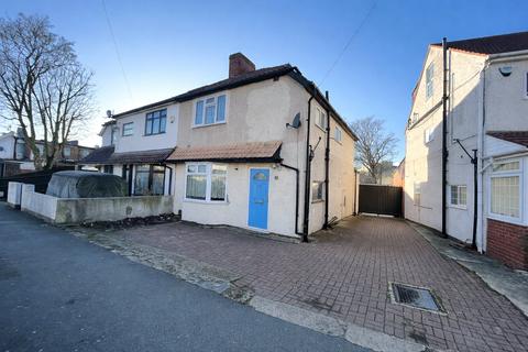 undefined, Walnut Tree Road, Greater London TW5
