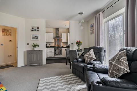 2 bedroom apartment for sale, John Hunt Drive, Popley Basingstoke RG24 9TX