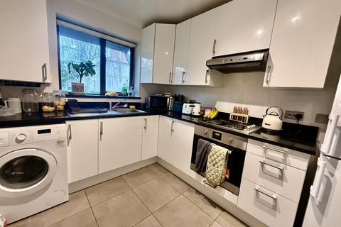undefined, Waldeck Road, London, W4
