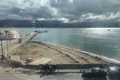 3 bedroom apartment for sale, Pier House, Sea Front, Beaumaris