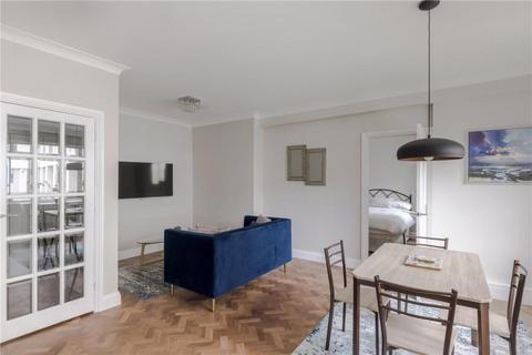 1 bedroom apartment to rent, Park Crescent, London W1B