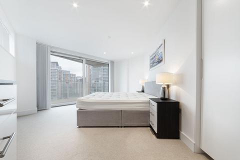 undefined, Gateway Tower, London E16