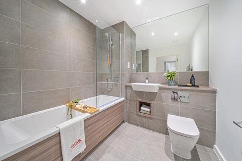 1 bedroom apartment to rent, 6 Headlam Avenue, London SW4