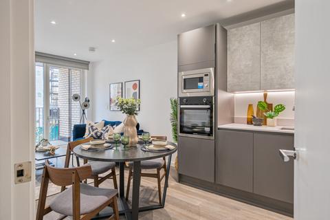 1 bedroom apartment to rent, 6 Headlam Avenue, London SW4