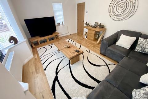 5 bedroom detached house for sale, Woodlands Avenue, Clydach, Swansea, City And County of Swansea.