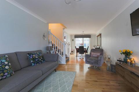 3 bedroom semi-detached house for sale, The Wynd, Forest Hall, NE12