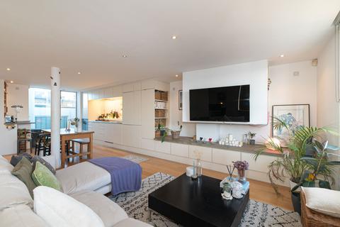 2 bedroom flat to rent, New Kings Road, London, SW6