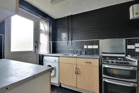 2 bedroom end of terrace house for sale, Pennyman Road, Beverley