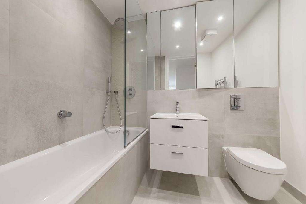 Apartment in London - More
