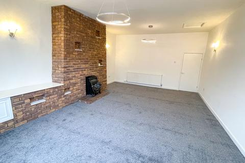 undefined, High Street, Newton-Le-Willows, WA12