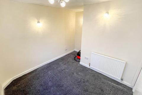 undefined, High Street, Newton-Le-Willows, WA12