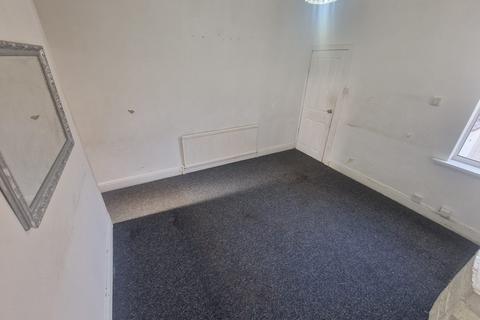 2 bedroom terraced house to rent, Leicester LE2