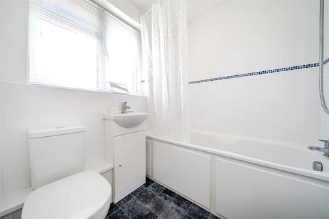 undefined, Rookwood Avenue, Wallington