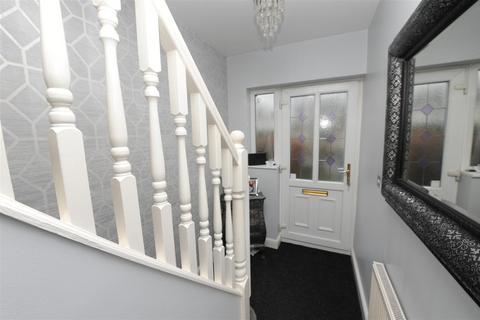 5 bedroom semi-detached house for sale, Cyprus Avenue, Thackley, Bradford