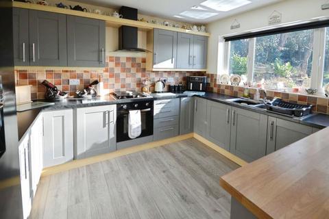 undefined, Pearson Way, Neath SA11