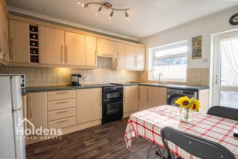 2 bedroom semi-detached bungalow for sale, Marilyn Avenue, Lostock Hall, PR5