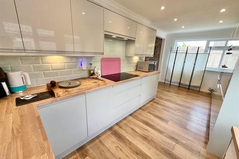 3 bedroom detached bungalow for sale, Brighstone, Isle of Wight