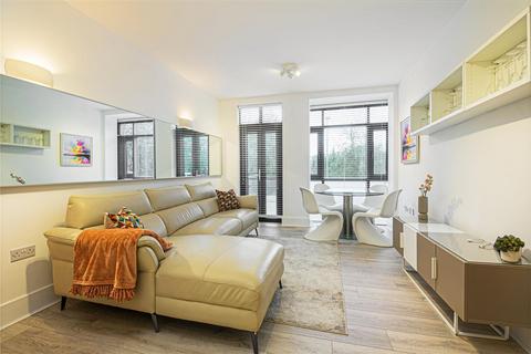 2 bedroom flat to rent, Putney Bridge Road, Putney