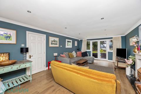 undefined, Wayland Heights, Brighton BN1