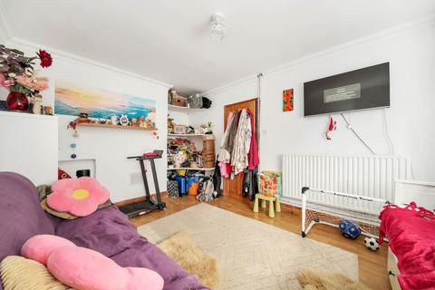 2 bedroom house for sale, McEntee Avenus, Walthamstow, E17
