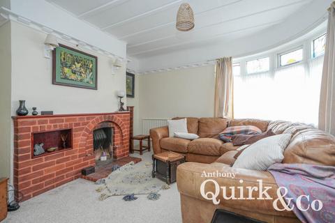 2 bedroom detached bungalow for sale, Juliers Road, Canvey Island, SS8